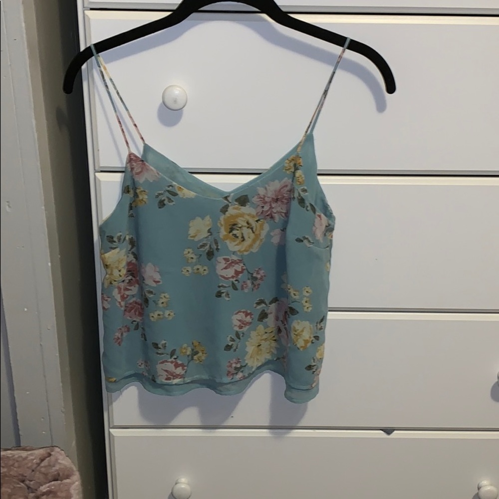 Cropped floral blouse